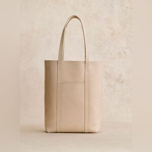 NWOT Sezane - The Tote bag in patent cream